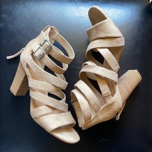 Universal Thread Emmie Thick Strappy Heels Taupe